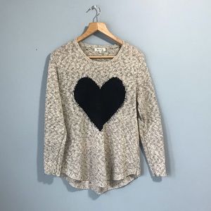 Black heart round hem sweater